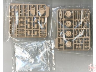 MM SS-009 - Meng (1/35) Russian SMERCH 9A52-2