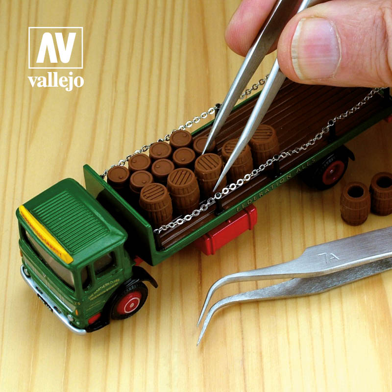 T12003 - Stainless Steel Tweezers - Vallejo Tools