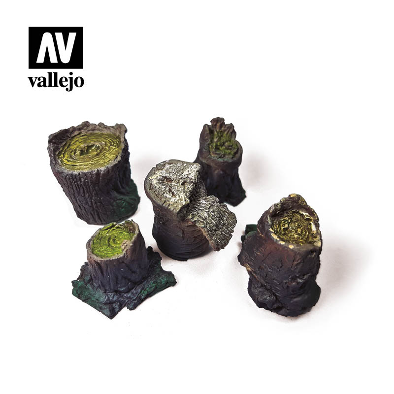 SC306 - Small Tree Stumps (1:35)