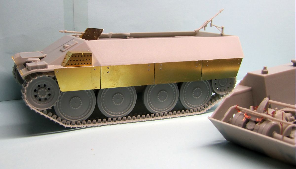 TM35104 - Thunder Models - 1/35 - German Gepanzerter Mannschaftstransportwagen Katzchen