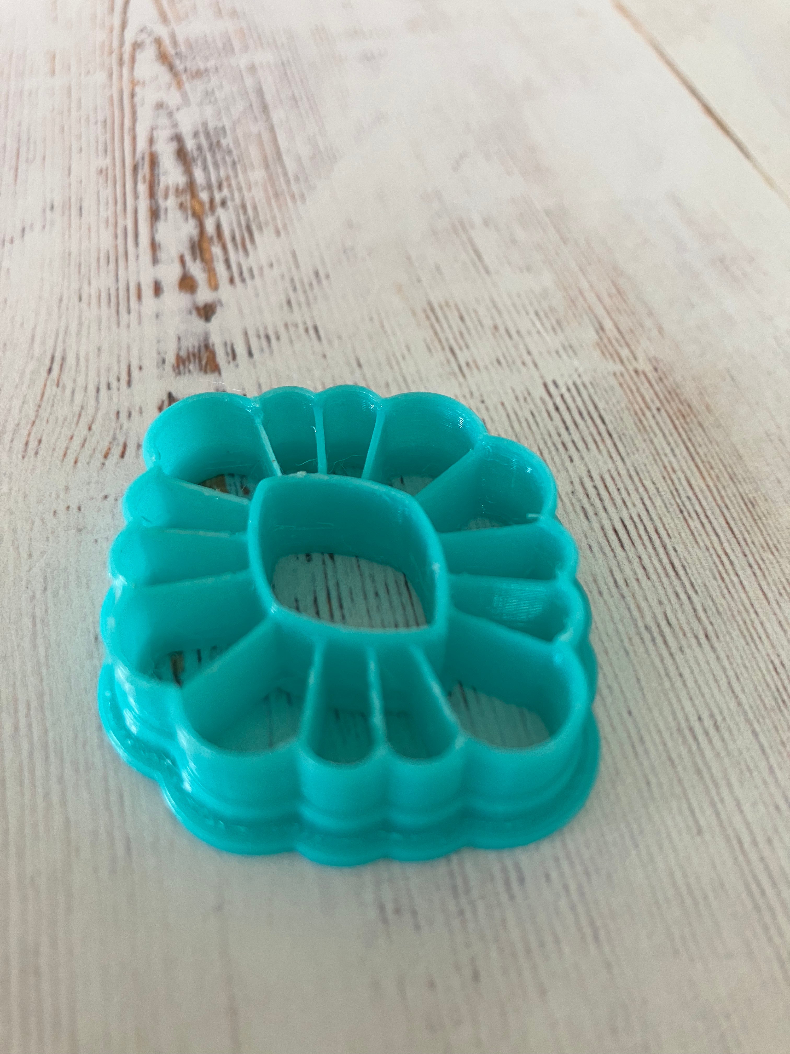3D Gizmo's - Embossed Moroccan Donut