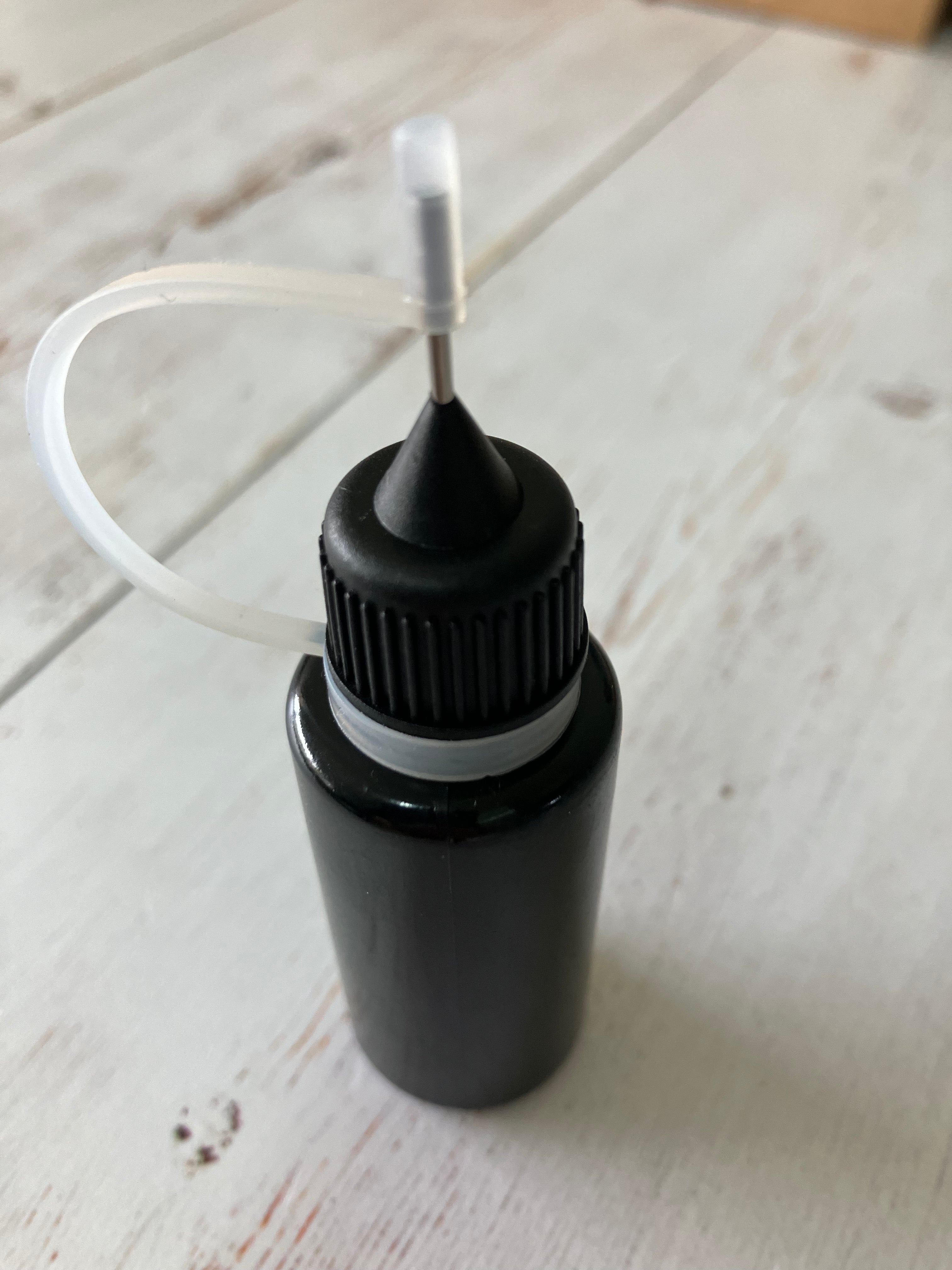 Black Needle Applicator Bottle (15 ml)
