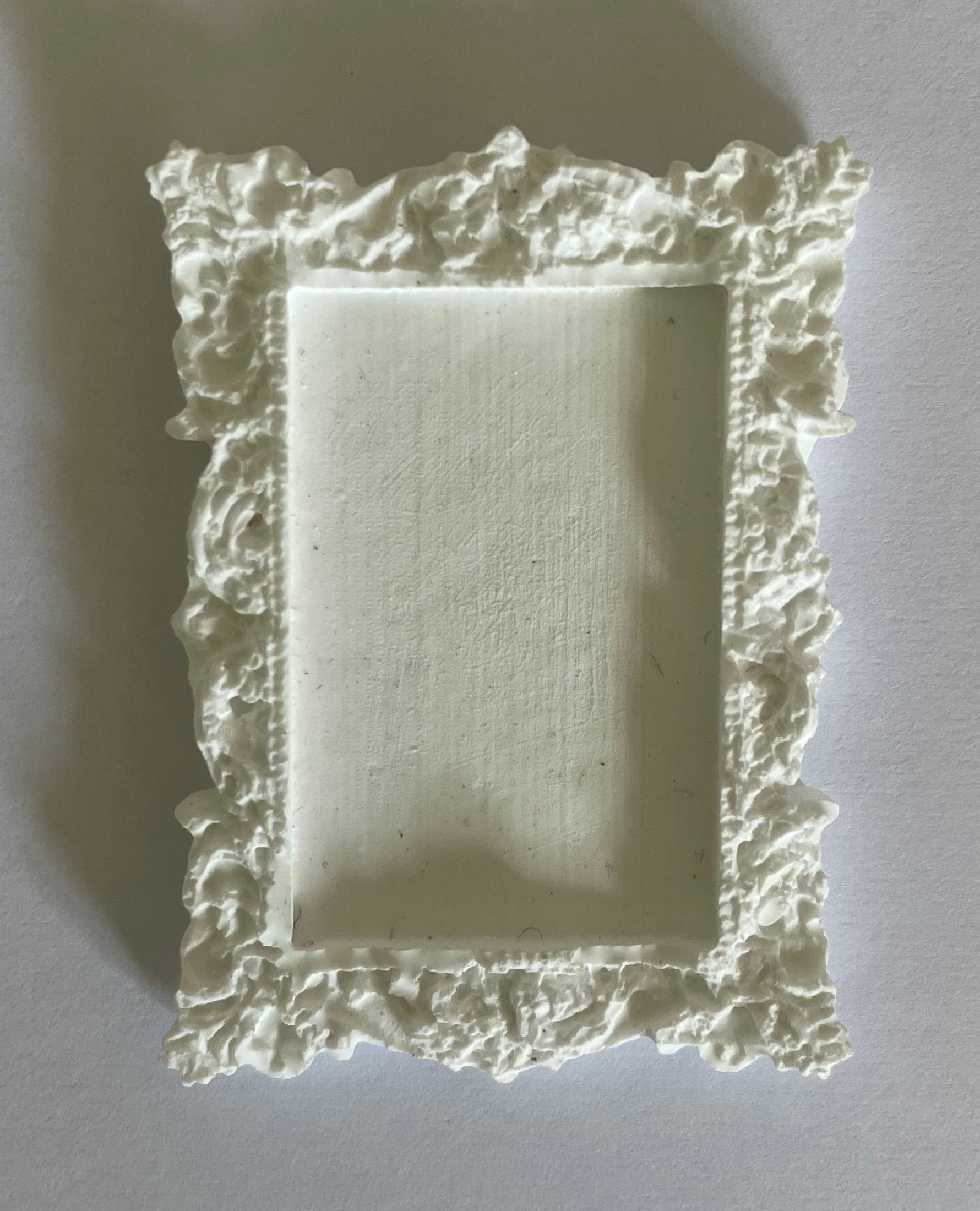 Vintage Style - Small Resinite Square Frame