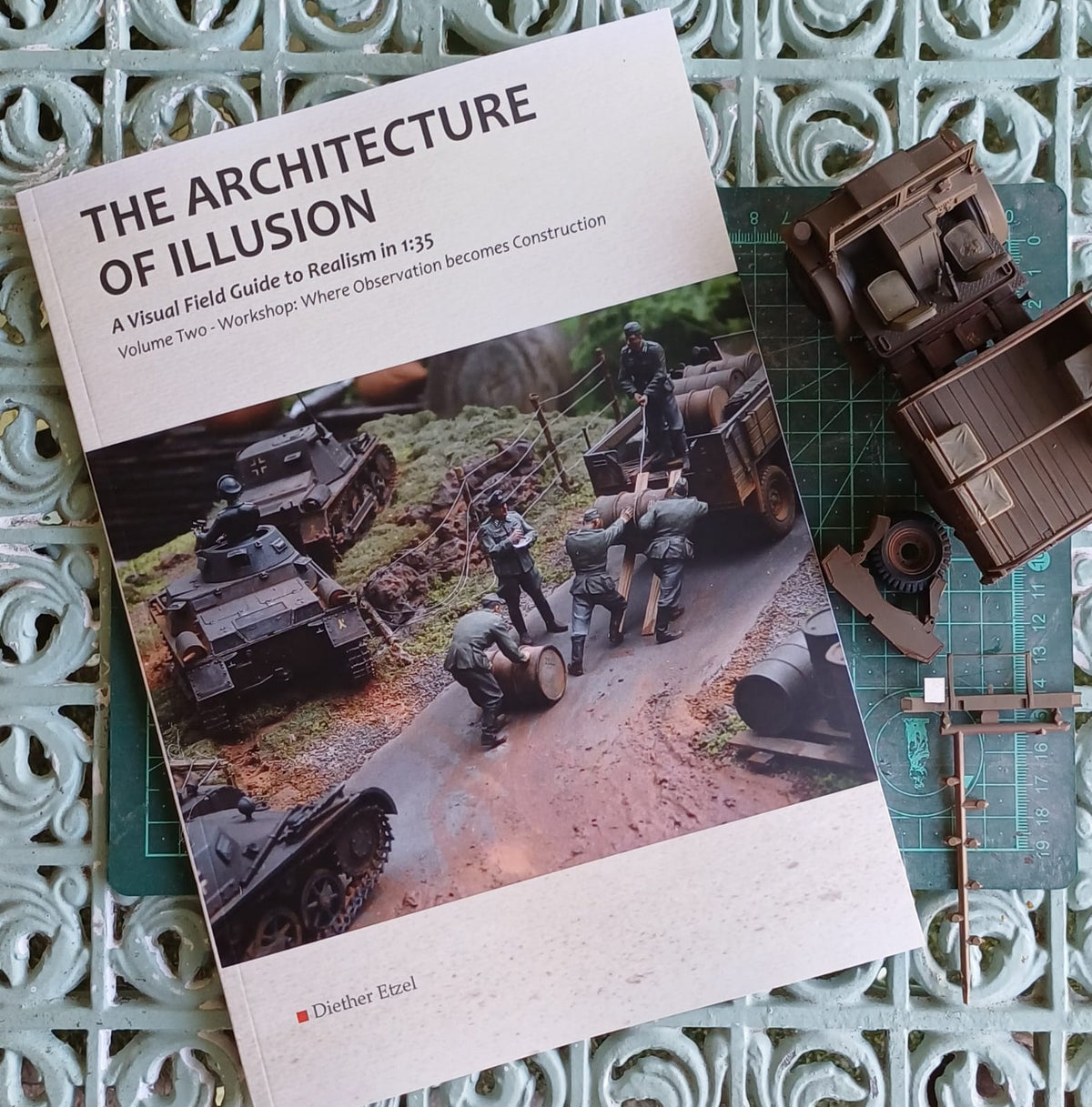 The Architecture of Illusion: A Visual Field Guide to Realism in 1:35 Volume Two — Workshop: Where observation becomes construction