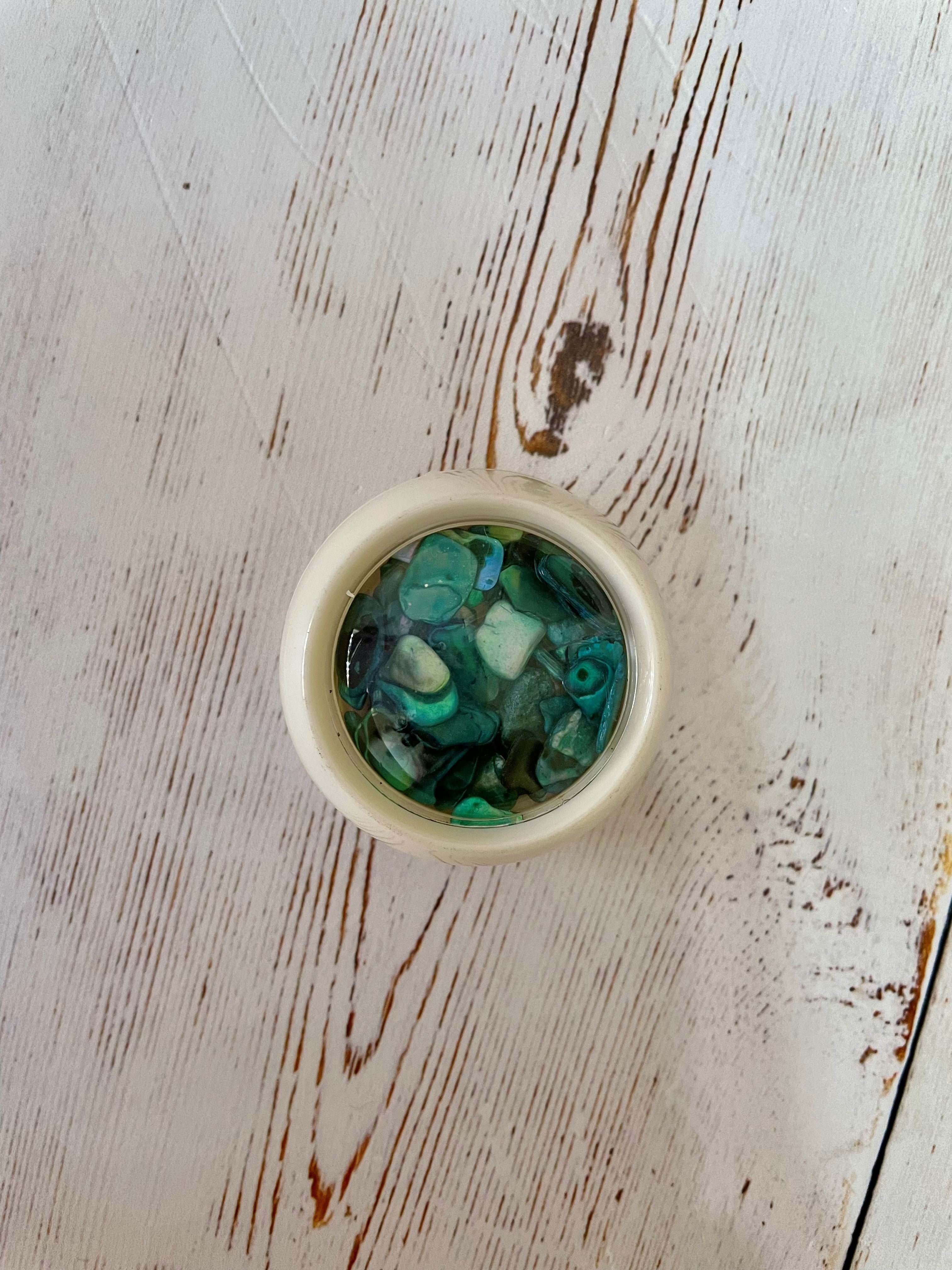 Blue/ Green/ Color Shells +/- 10 grams