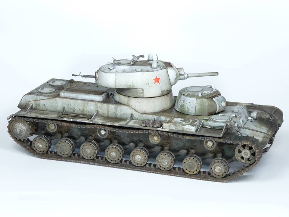 TAK2112 - Takom 1/35 Soviet "SMK" Heavy Tank