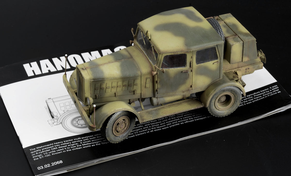 TAK2068 - Takom 1/35 - WWII Hanomag SS 100 Tractor