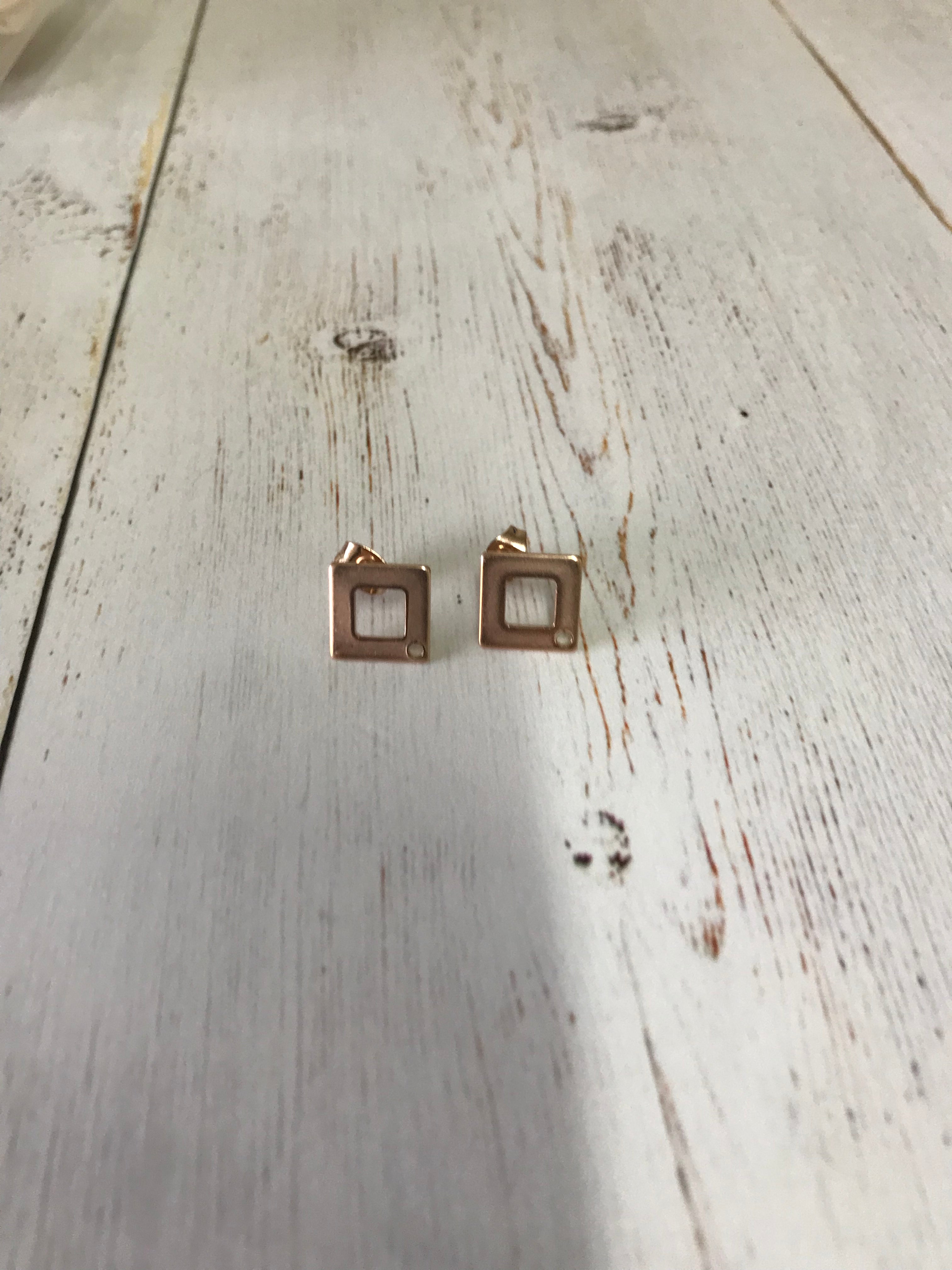 Ion Plating (IP) 304 Stainless Steel Square Rose Gold Stud with Earing Backs (Pair)
