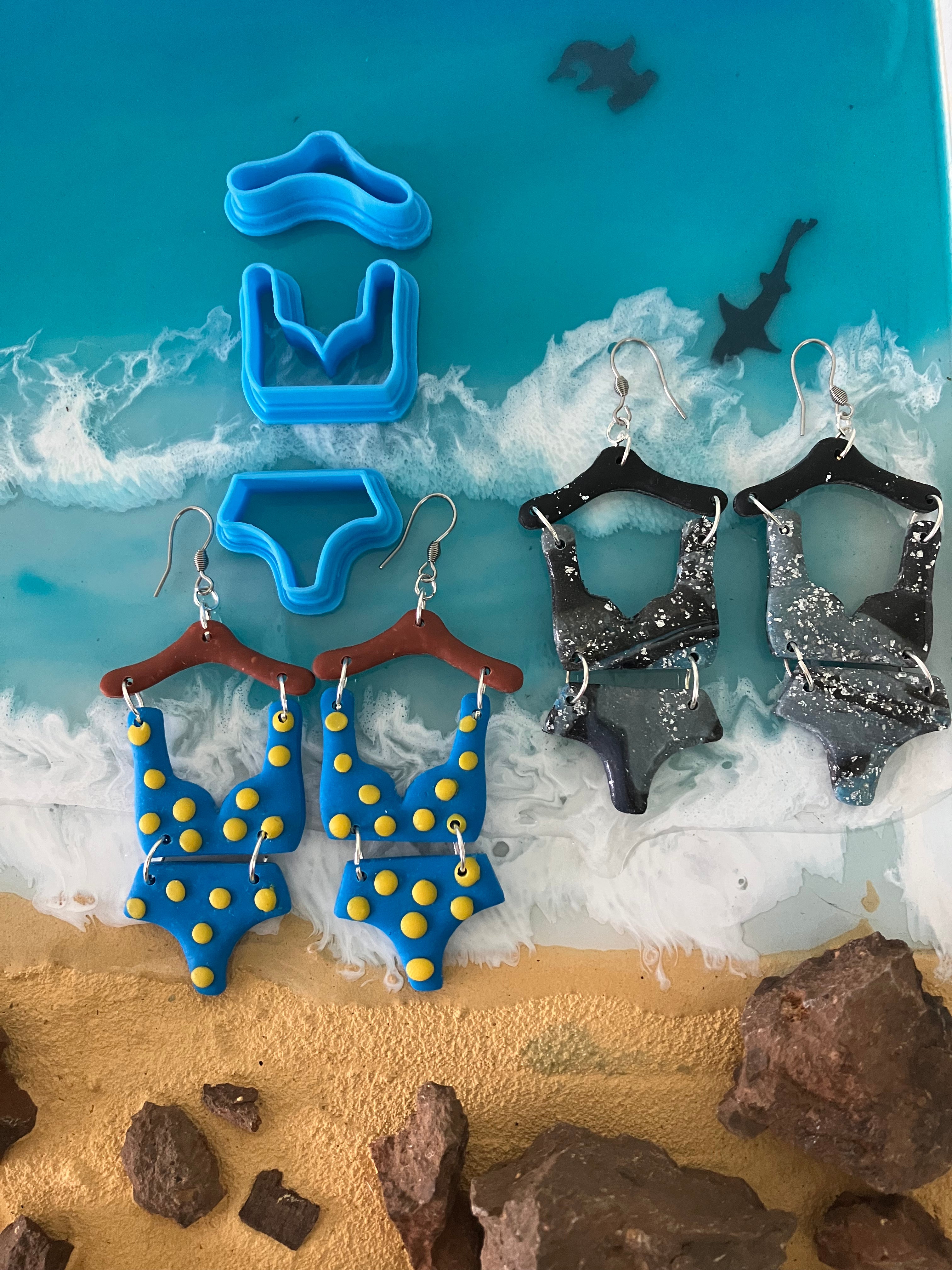 3D Gizmo's -  Bikini and Hanger (3 cutters)