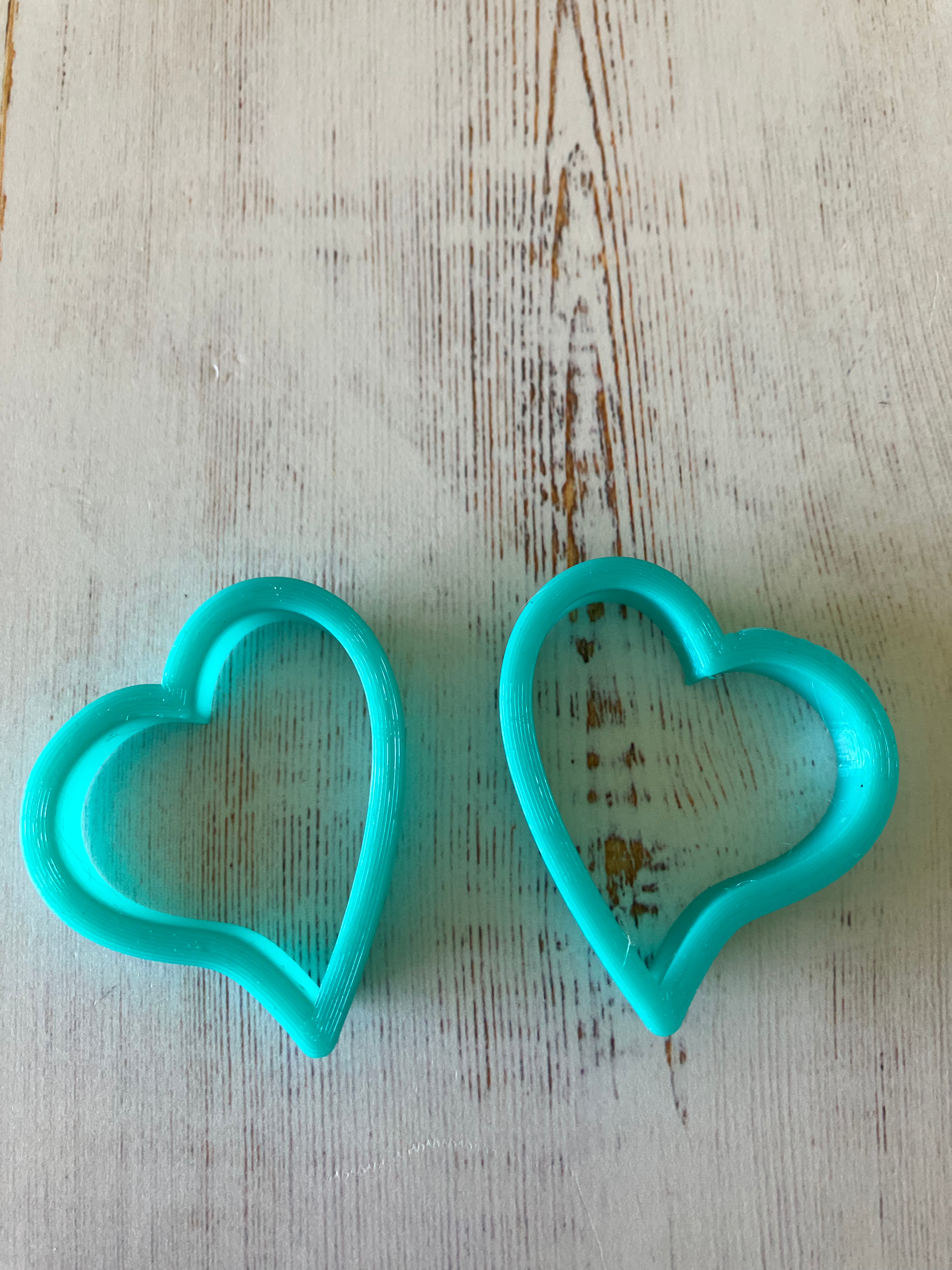 3D Gizmo's - Curved Hearts 40 MM (2 Cutters)
