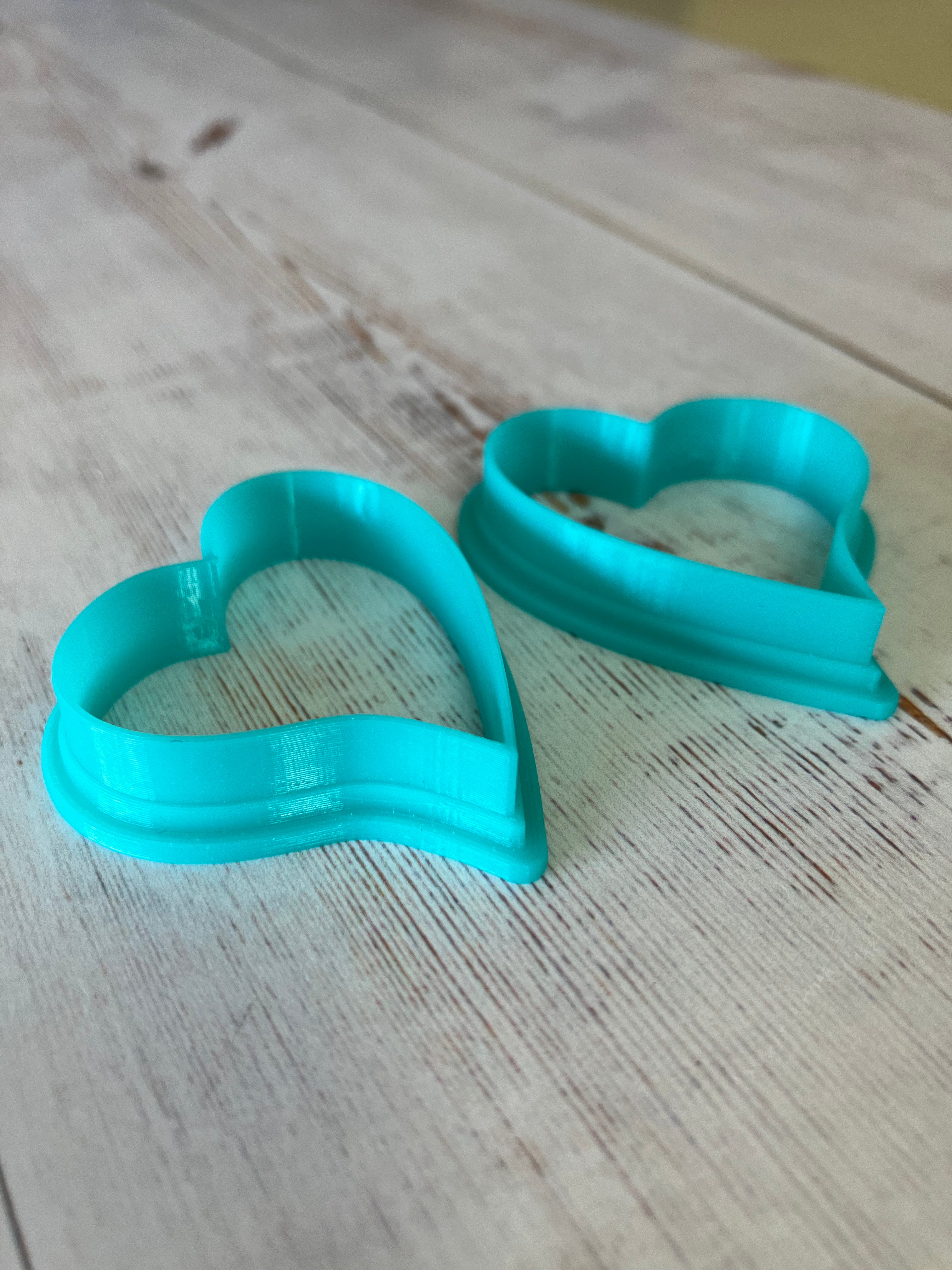 3D Gizmo's - Curved Hearts 40 MM (2 Cutters)