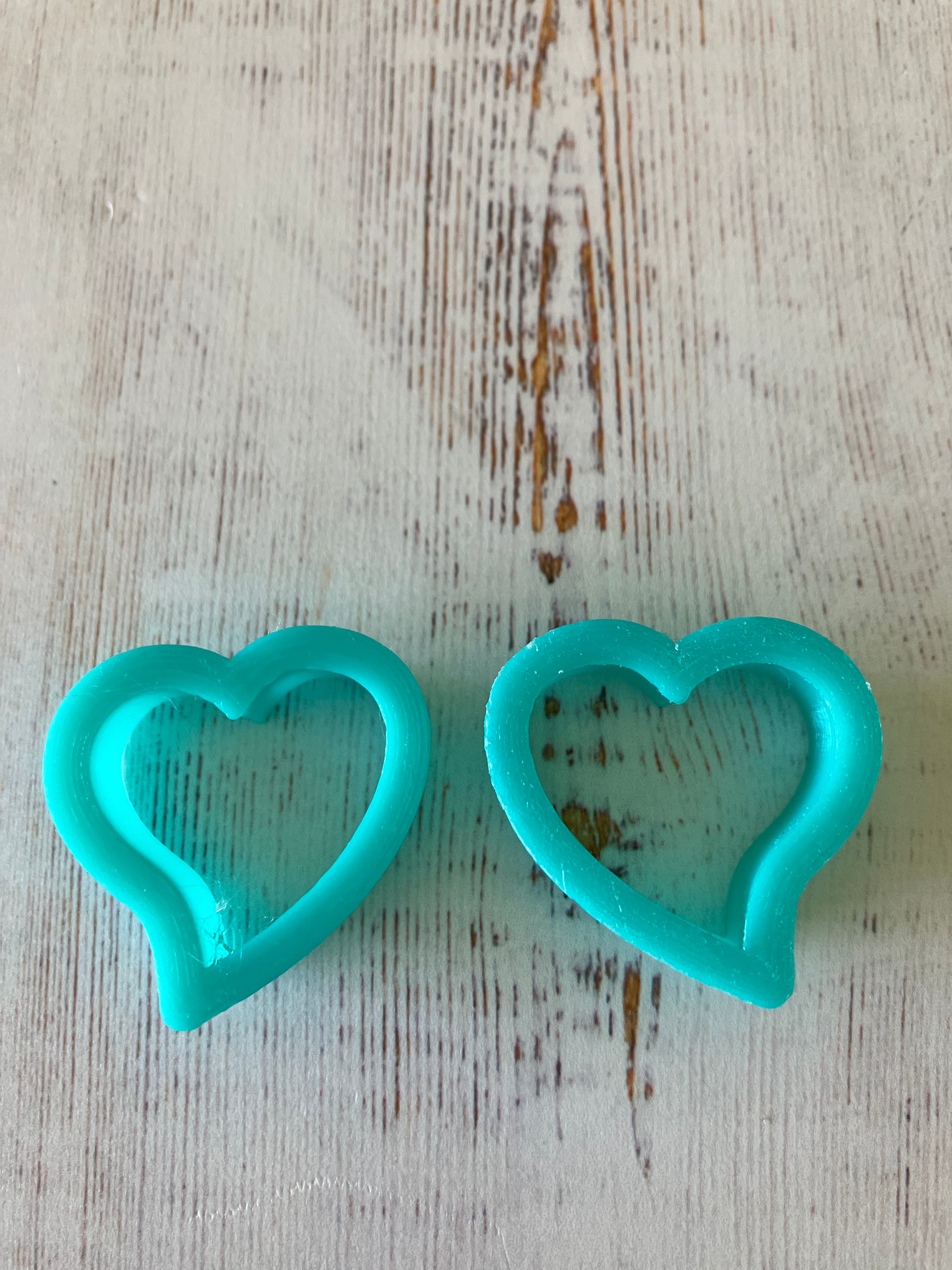 3D Gizmo's - Curved Hearts 25 MM (2 Cutters)