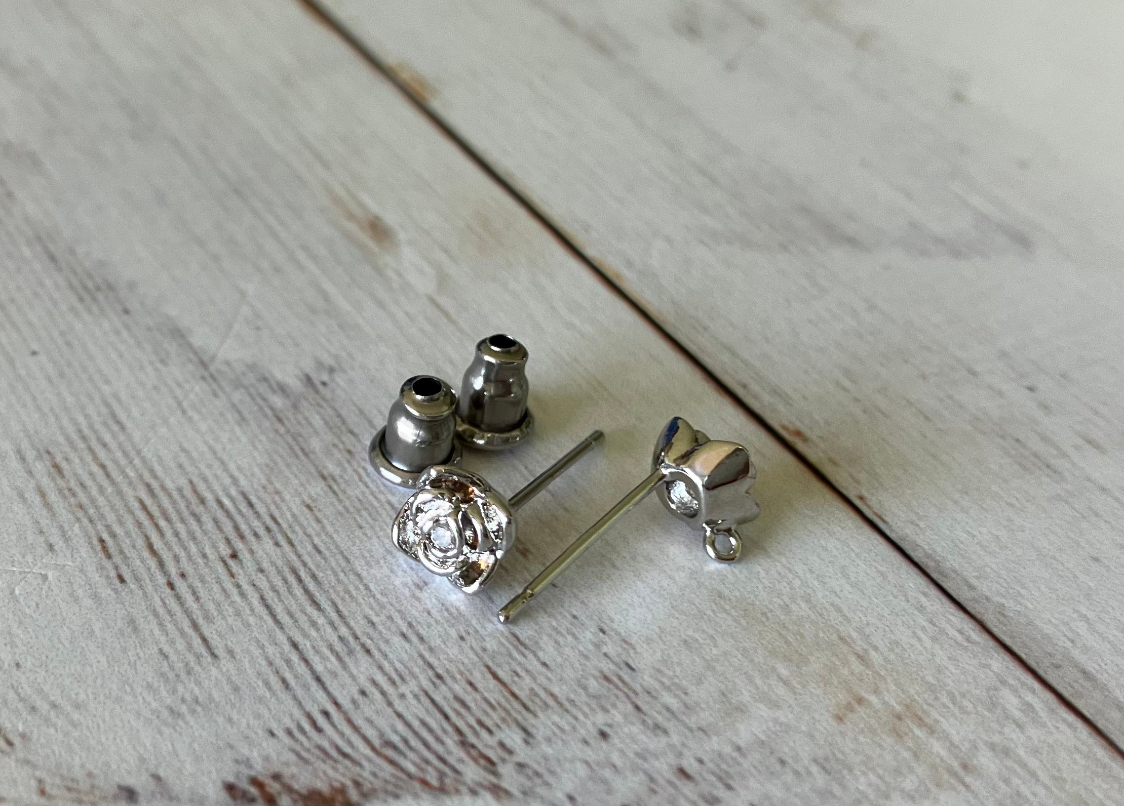 925 Sterling Silver pins - Brass Cubic Zirconia Stud Earings including backs (Pair)