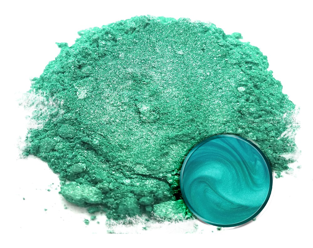 Eye Candy - Seijiiro Green  - 2 gram Pigment Powder
