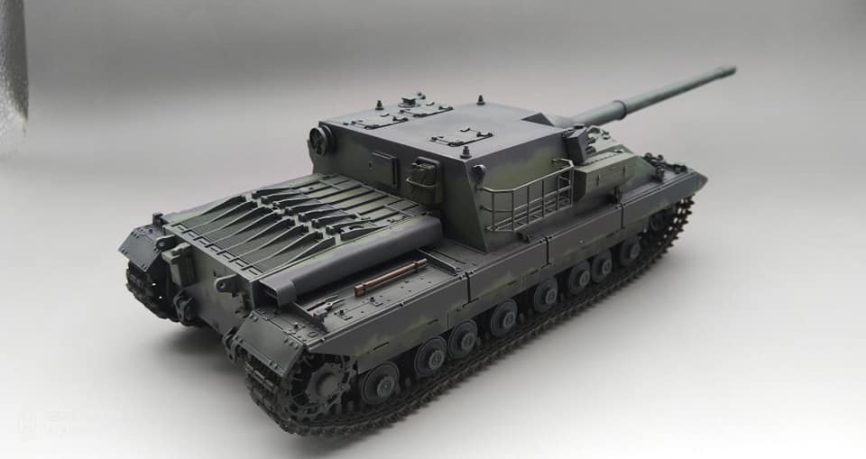 AH35A034 - 1/35 - FV217 Badger