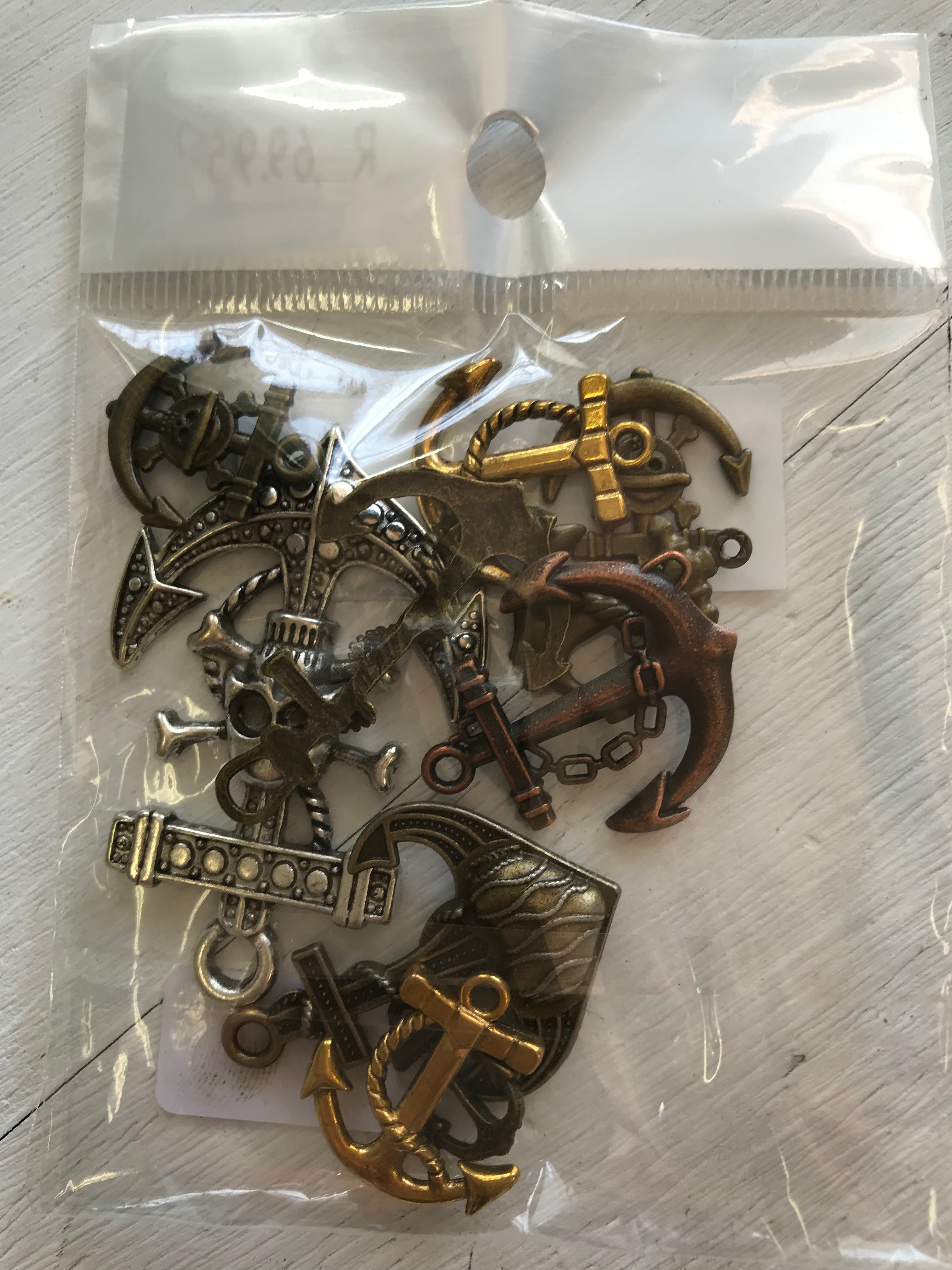 Steampunk Anchor Beads (Large) - 10 pcs